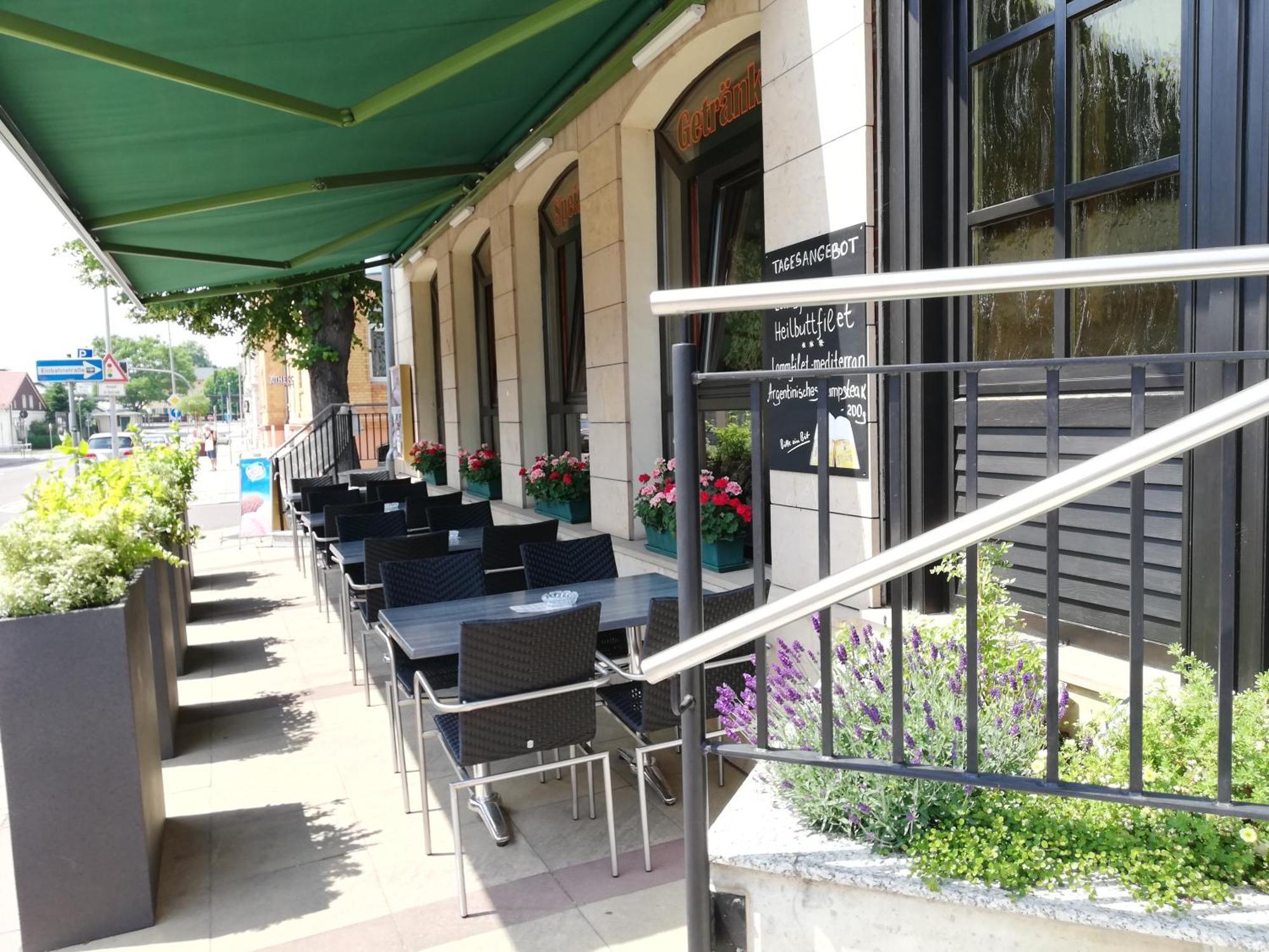 Hotel Burgas Stassfurt Exterior foto